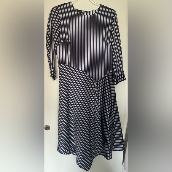 Striped long sleeve dress - Picture 2 of 6